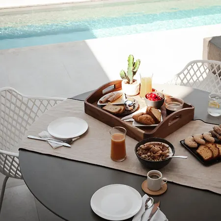 빌라 Orama Luxury 3 Bedrooms With Private Pool 헐소니소스