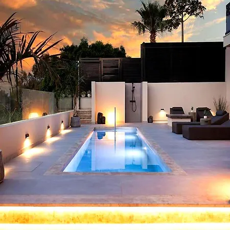 Orama Luxury 3 Bedrooms With Private Pool Херсонісос