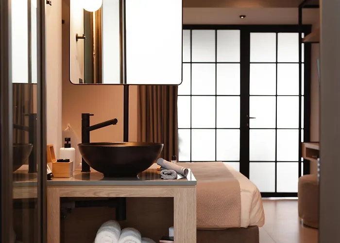 Orama Luxury 3 Bedrooms With Private Pool Χερσόνησος