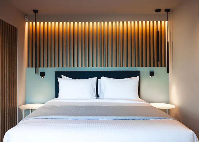 Orama Luxury 3 Bedrooms With Private Pool *